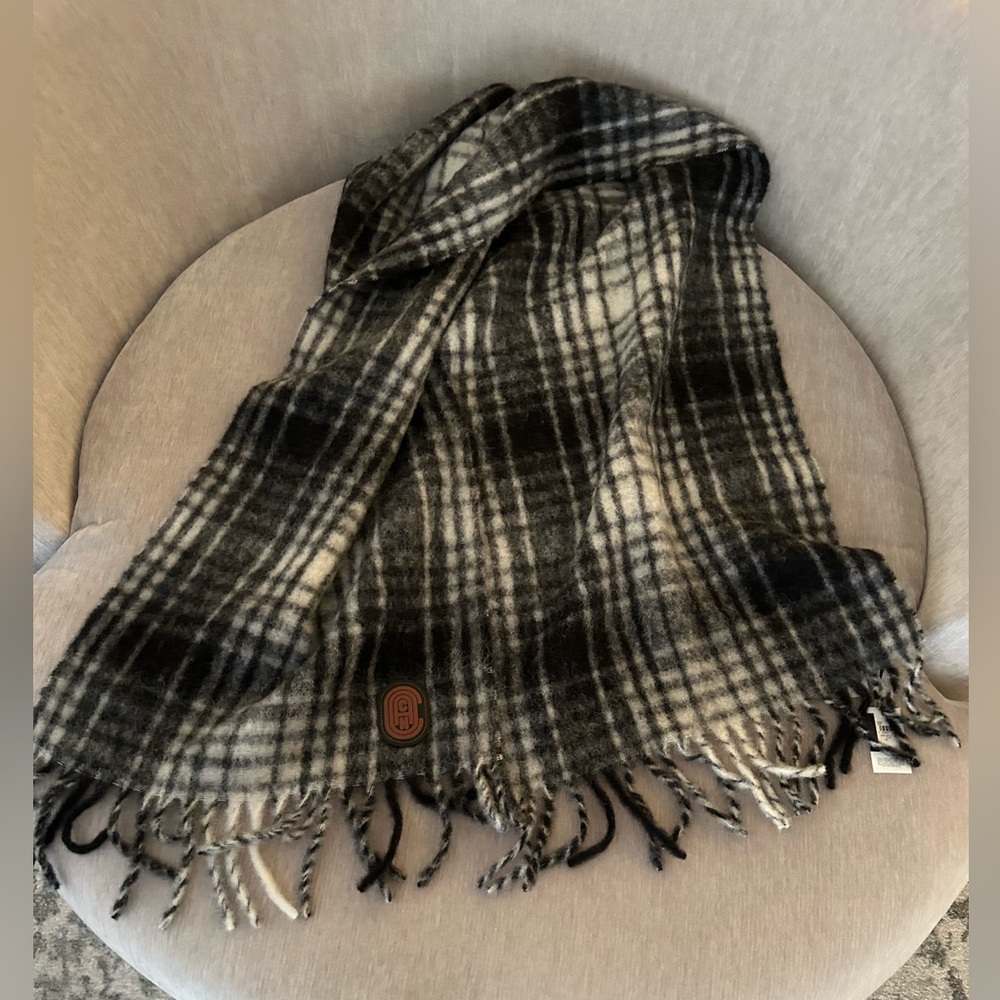 Large Coach alpaca/wool/mohair scarf with leather emblem. NWT.